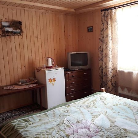 Яблуневий Сад Yablunytsya Bagian luar foto