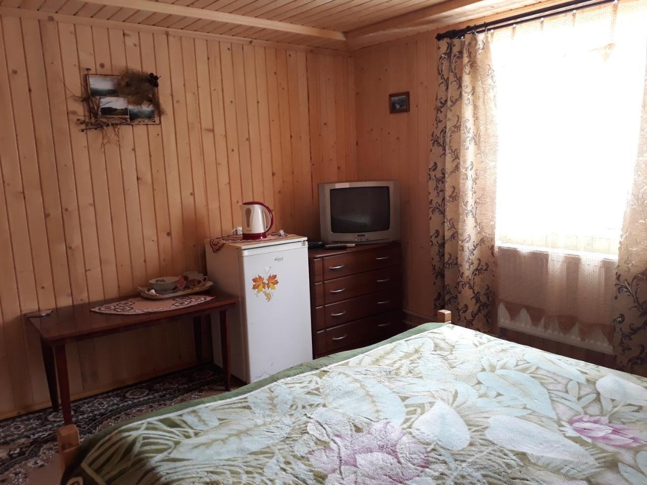 Яблуневий Сад Yablunytsya Bagian luar foto